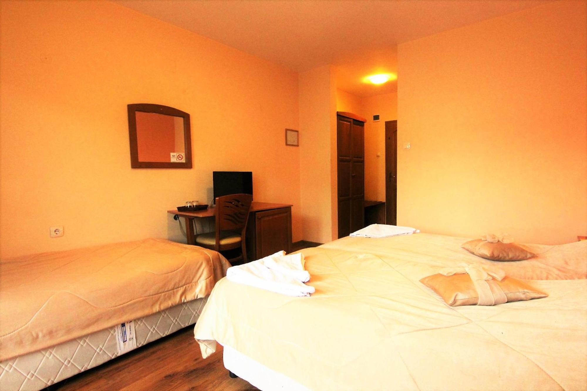 Pirina Club Hotel 班斯科 外观 照片